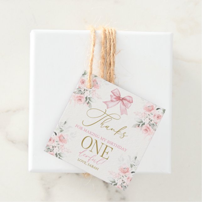 1st Birthday Girl with bow Favor Tags (In Situ)