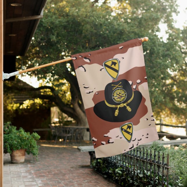 1st Cavalry Division Desert Storm Veteran  House Flag (In SItu)