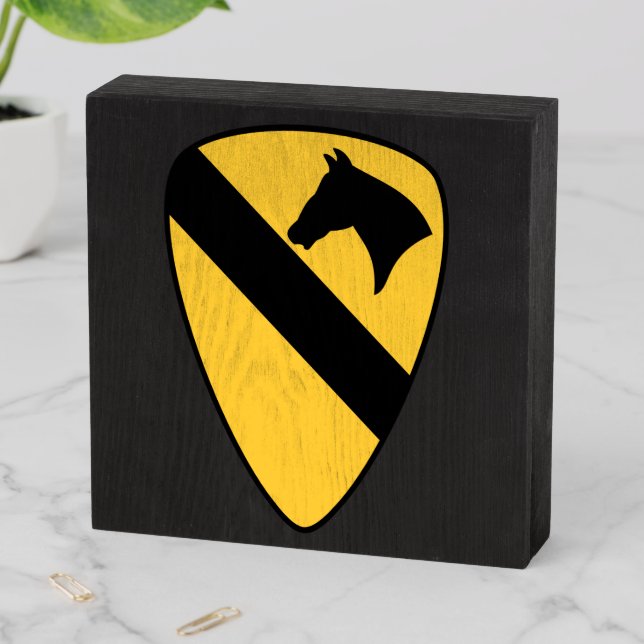 1st Cavalry Division Patch Patriotic Wooden Box Sign (In Situ Horizontal)