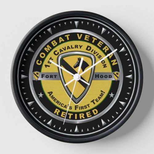 1st Cavalry Division Retired Veteran  Clock