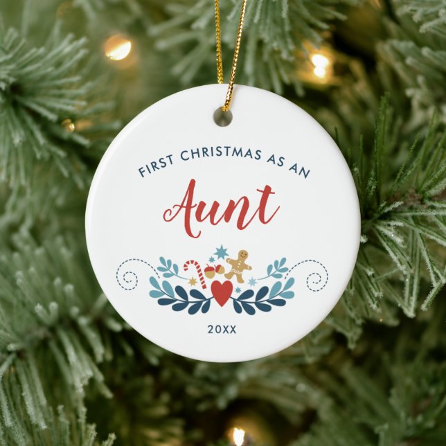 1st Christmas As Aunt Personalized Holiday Laurel Ceramic Ornament (Tree)