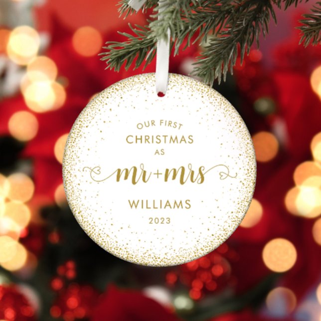 1st Christmas Mr and Mrs Gold Glitter Wreath Photo Ornament (Creator Uploaded)