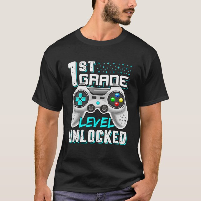 1St Grade Level Unlocked Video Gamer For Boy Girl T-Shirt (Front)