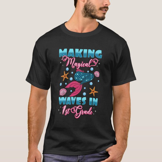 1St Grade Teacher Instructor Educator School Merma T-Shirt (Front)