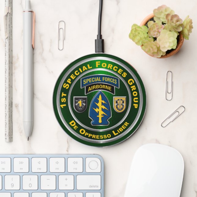 1st Special Forces Group  Wireless Charger (Desk)