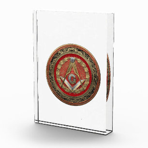 [200] Master Mason - Gold Square & Compasses Acrylic Award