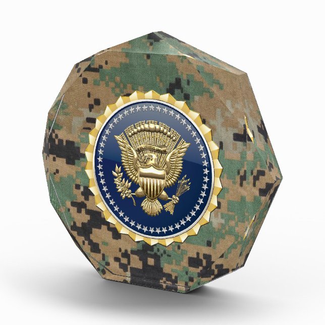 [200] Presidential Service Badge [PSB] Acrylic Award (Right)