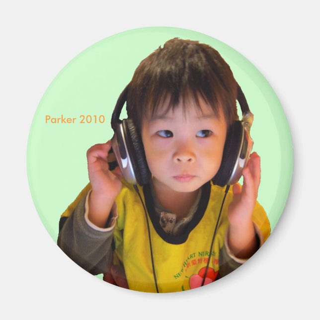 2010 Headphones Magnet (Front)