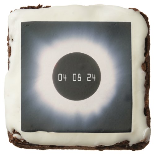 2024 Total Solar Eclipse in Black and White Brownie