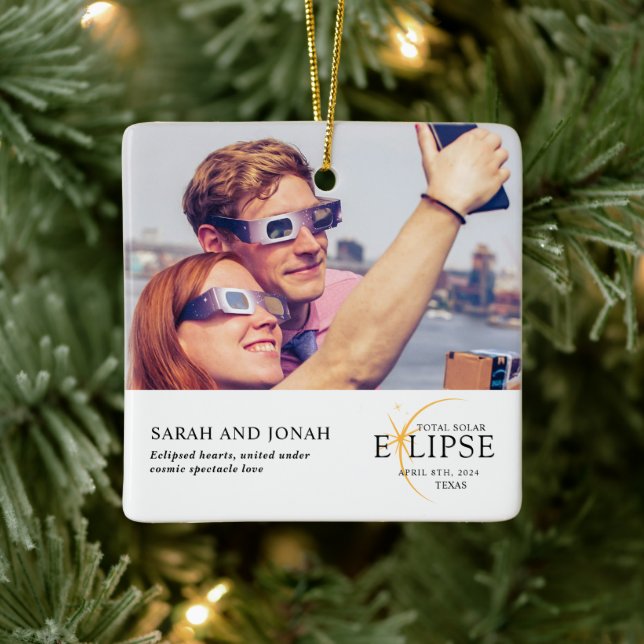 2024 Total Solar Eclipse Photo Couples Gifts Ceramic Ornament (Tree)