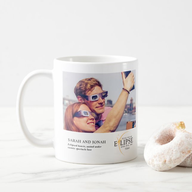 2024 Total Solar Eclipse Photo Couples Gifts Coffee Mug (With Donut)