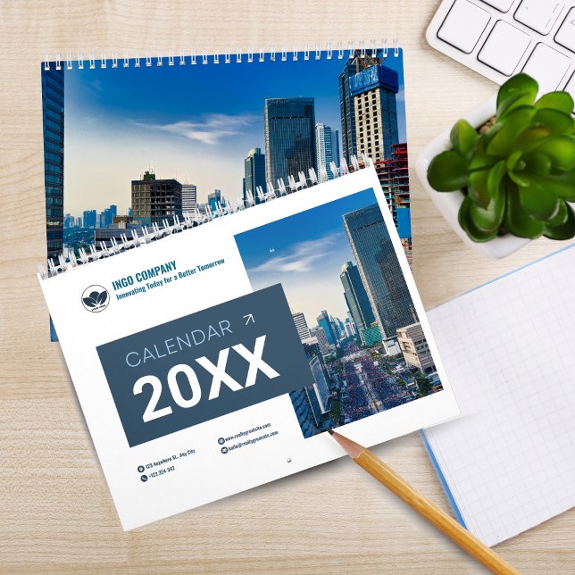 2025 Modern Script Family Photo Wall Calendar (2026 Modern Script Family Photo Wall Calendar)