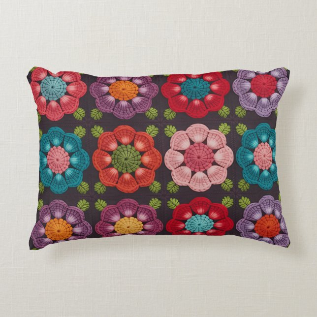  20 Daisy Floral Pillow Cover - Black Decorative  (Front)