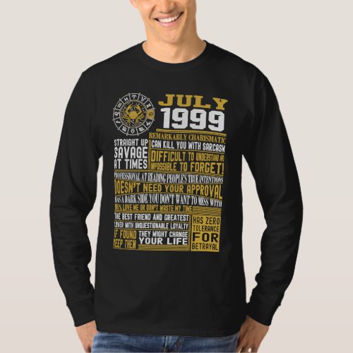 21st birthday  Born in July 1999 Facts T_Shirt