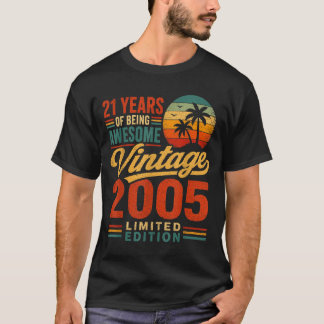 21st Birthday Men Women 21yr 2005 21 Year Old T-Shirt