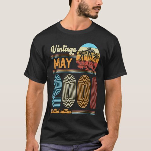 22 Years Old Birthday  Vintage May 2001 Women Men T_Shirt