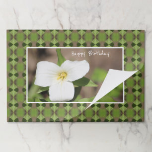25 White Trillium Happy Birthday Paper Placemats