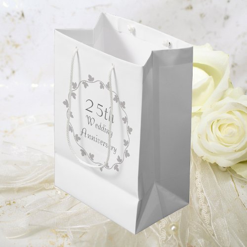 25th Silver Wedding Anniversary Ivy Wreath Medium Gift Bag