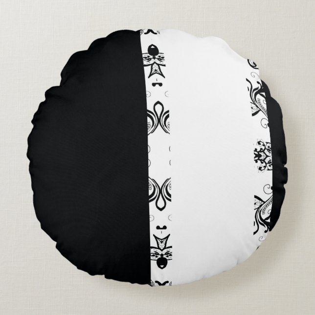 26 ROUND PILLOW (Front)