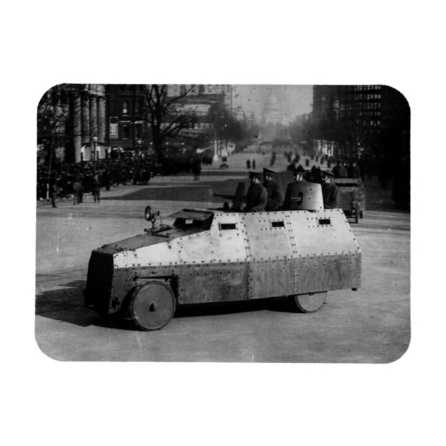 27th March 1917:  The armoured vehicle squadron Magnet (Horizontal)
