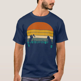 2 Cats playing chess in front of a colorful T-Shirt