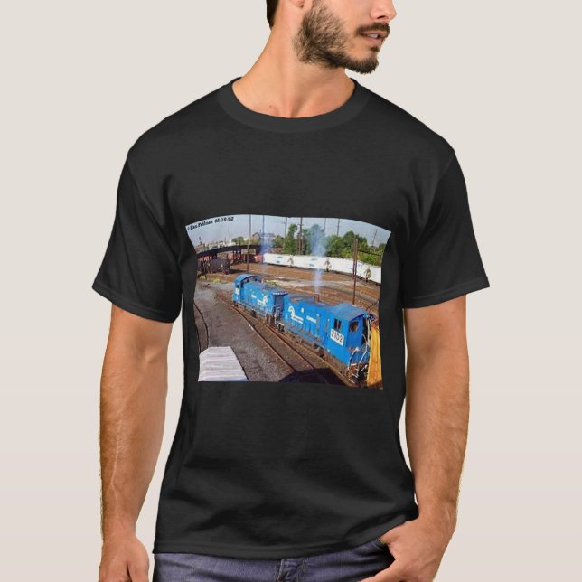 2 Conrail SW-1001's      T-Shirt (Front)