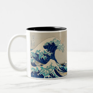 2 tone mug with Japanese style wave art