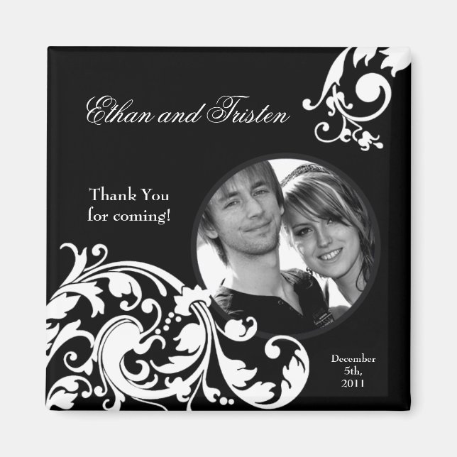 2"x2" Favor Magnet Black White Floral Filigree (Front)