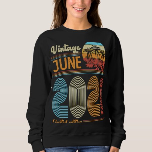 2 Years Old Birthday  Vintage June 2021 Girls Boys Sweatshirt