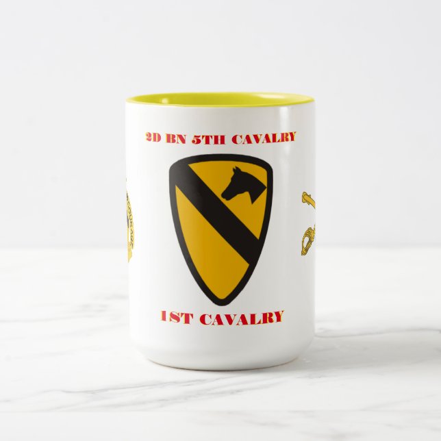2ND BATTALION 5TH CAVALRY 1ST CAVALRY MUG (Center)