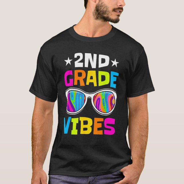 2nd Grade Vibes Sunglasses Back To School  Student T-Shirt (Front)