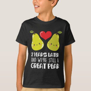 2nd Wedding Anniversary Gift Married Couple Pear T-Shirt