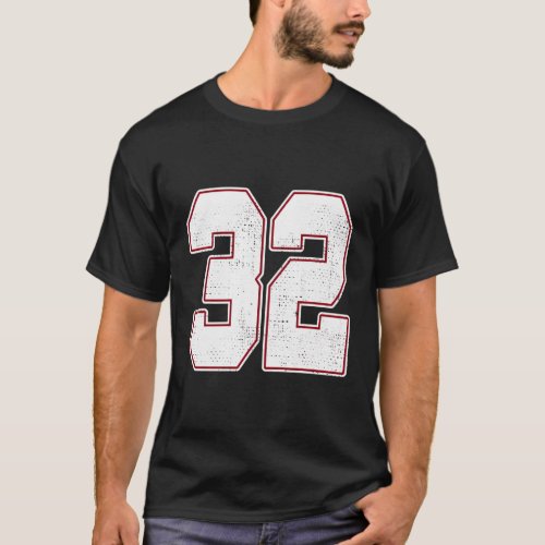 32 Outline Number 32 Varsity Fan Sports Team Black T_Shirt