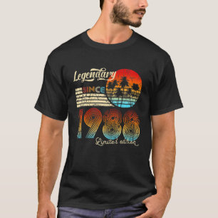 33Rd Birthday Gift Vintage Legendary Since 1988 T-Shirt