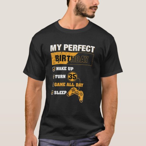 35Th Perfect Birthday Gaming 35 Years Old Gamer Bo T_Shirt