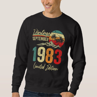 39 Yr Old Vintage September 1983  39th Sweatshirt