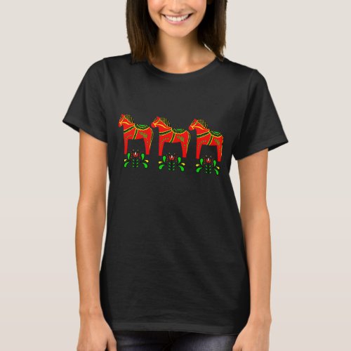3 Dala Horses Scandinavian bright red Folk horse T_Shirt