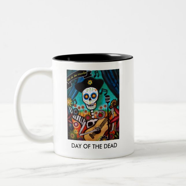 3 SKULLS RED &EL CANTADA-GITARA Two-Tone COFFEE MUG (Left)