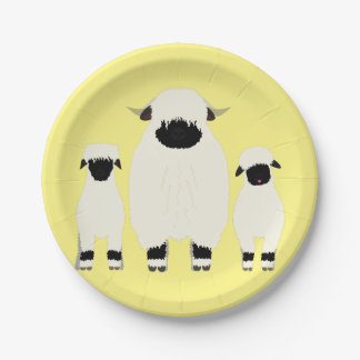 3 Valais Black Nose Sheep in a Row Paper Plates