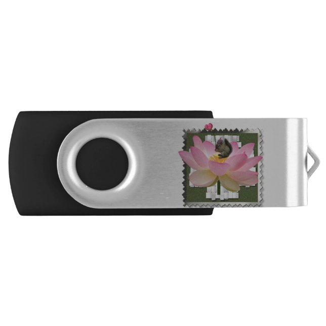 3D Framed Adorable Baby Squirrel On Flower Flash Drive (Front)