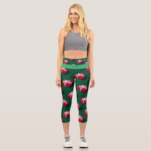 3d Texture patterns with green stripe  Capri Leggings