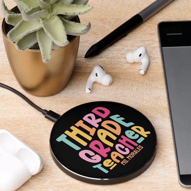3rd Grade Teacher Appreciation Colorful Text Wireless Charger (Desk 2)