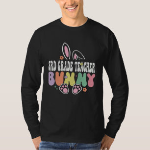 3rd Grade Teacher Bunny Easter Day Groovy Family M T-Shirt
