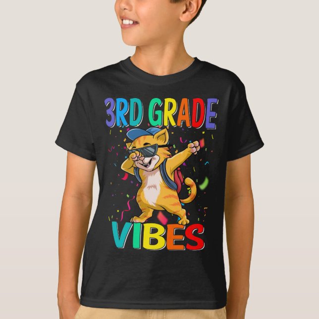3rd Grade Vibes Cat Back To School T-Shirt (Front)