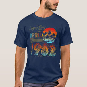 40. Birthday 40 Legendary Since April 1982 T-Shirt