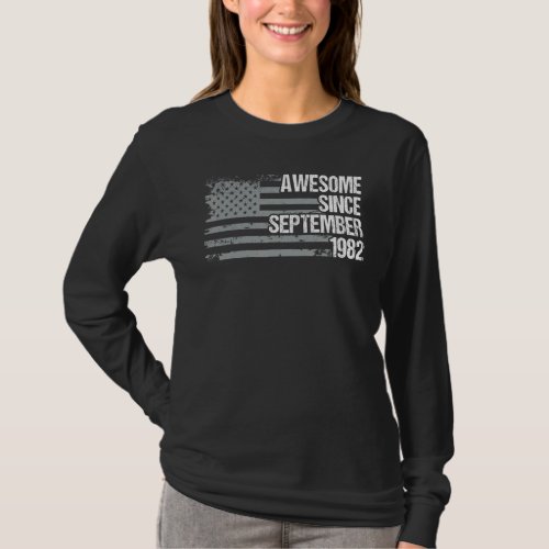 40 Year Old   Awesome Since September 1982 40th Bi T_Shirt