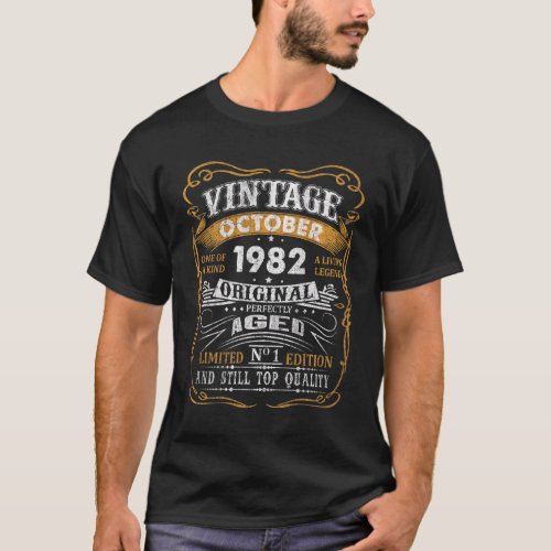 40 Year Old  Vintage October 1982 40th Birthday Gi T_Shirt