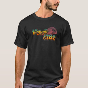 40 Years Old Birthday Vintage 1982 40th Birthday T-Shirt