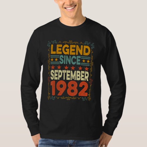 40 Years Old  Legend September 1982 40th Birthday  T_Shirt