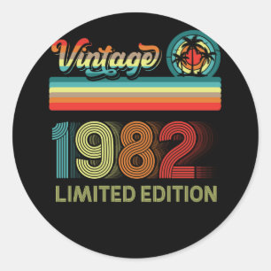 40th Birthday Decorations Men 40 Year Old 1982 Classic Round Sticker